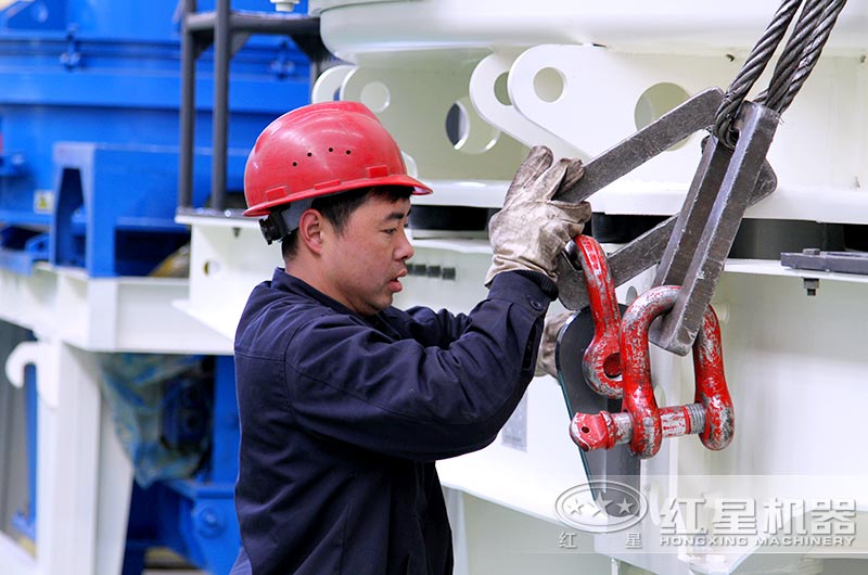 打砂機(jī)生產(chǎn)車間